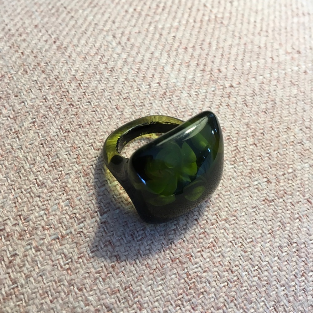 Really cute and unique fashion ring